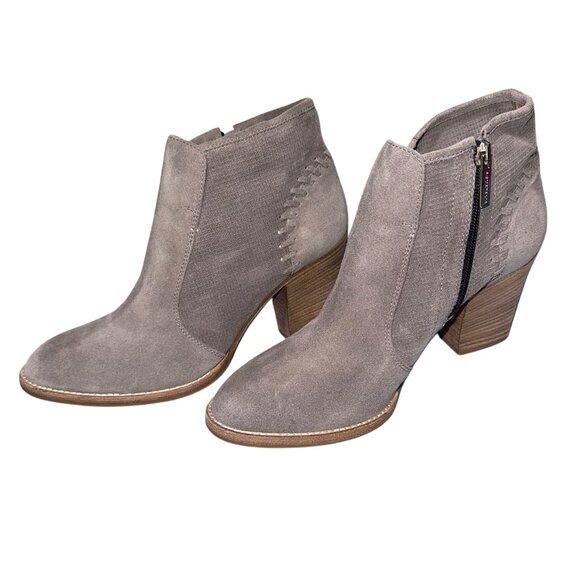 Aquatalia Lia Gray Booties (Grey)
